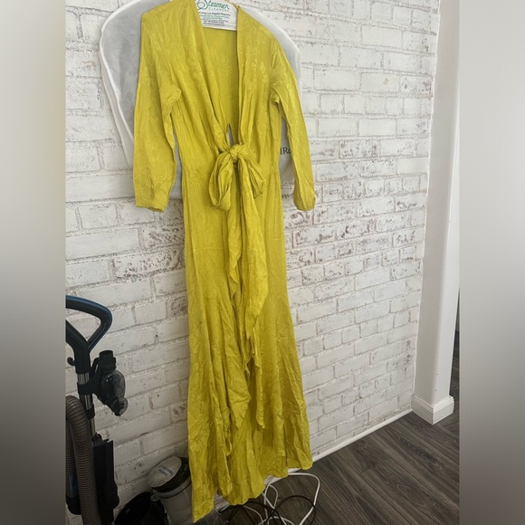 Sold! SILVIA Tcherassi Albarella V-neck Gown Size Small - Picture 2 of 13